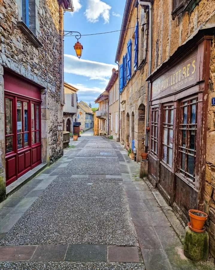 Chambre D Hotes Avec 2 Petits Dejeuners Ou Gite Najac Exterior foto