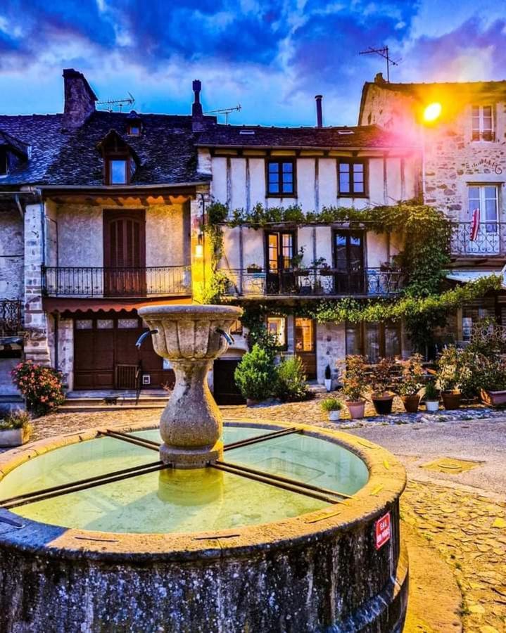 Chambre D Hotes Avec 2 Petits Dejeuners Ou Gite Najac Exterior foto